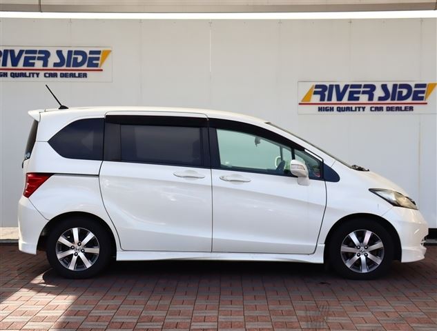 Honda FREED 2009 6343779-1