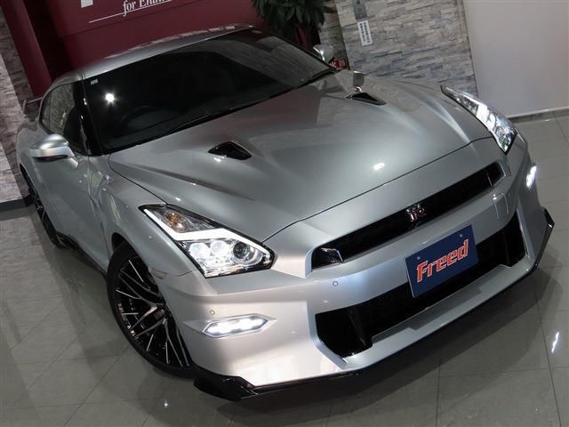 Nissan GT-R 2023 6327106-5