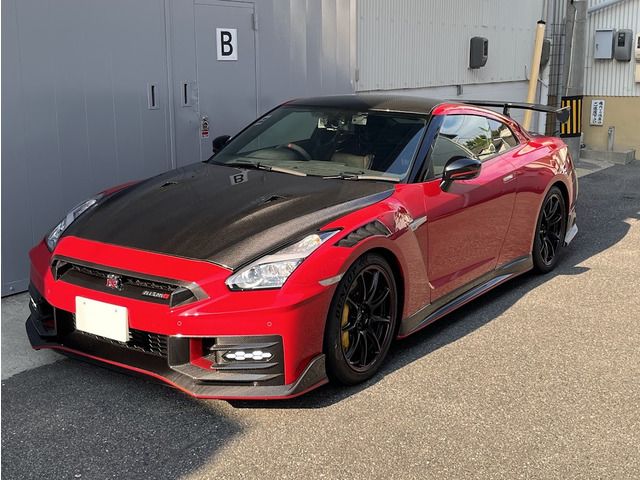 Nissan GT-R 2023 6327142-1