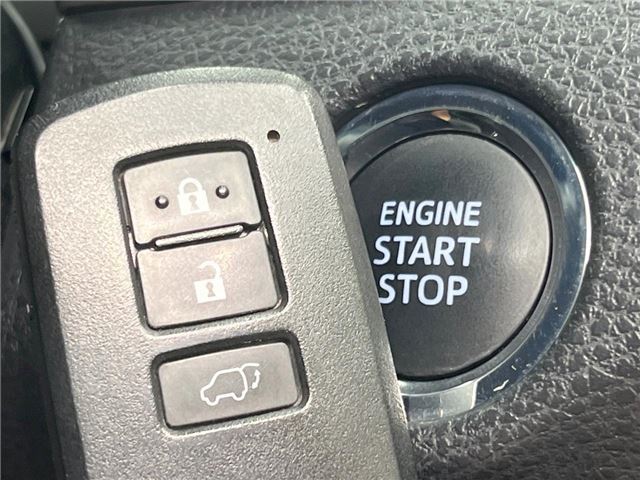 Toyota HARRIER 2018 6330849-7