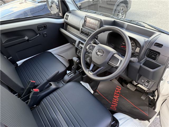 Daihatsu HIJET TRUCK 2026 6322395-8