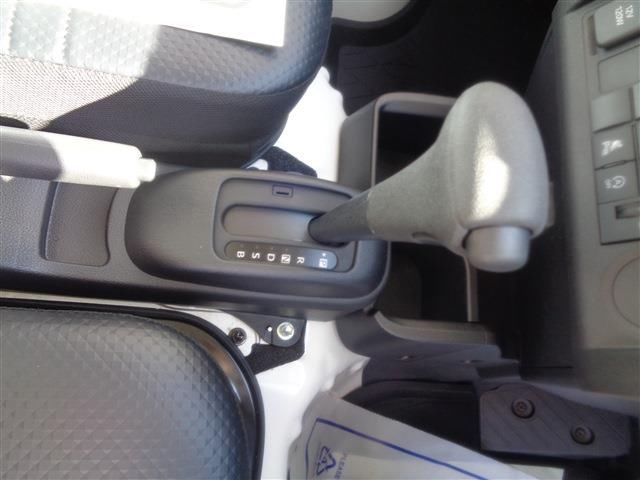 Daihatsu HIJET TRUCK 2025 6324658-9