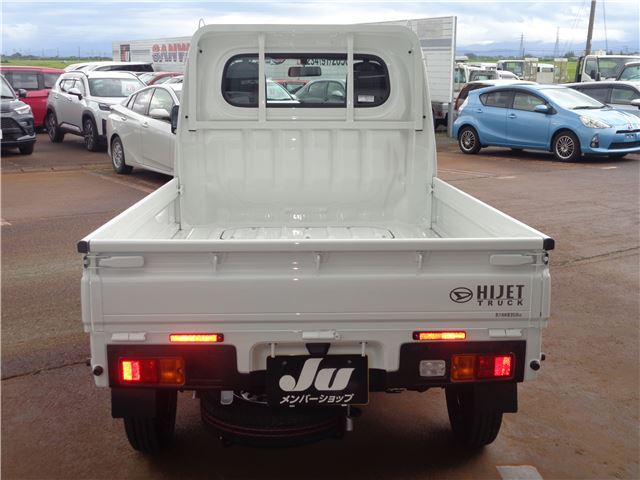 Daihatsu HIJET TRUCK 2024 6324860-6
