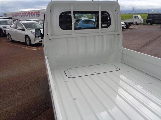 Daihatsu HIJET TRUCK 2024 6324860-7