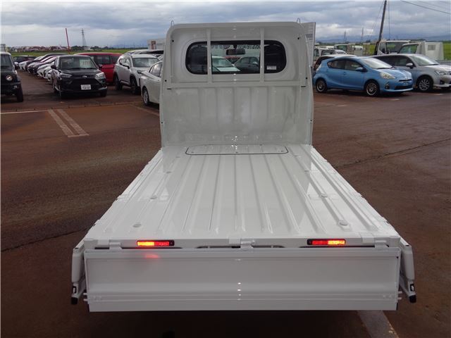 Daihatsu HIJET TRUCK 2024 6324860-9