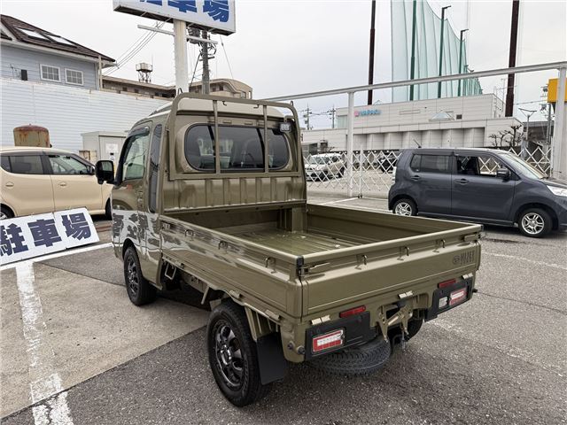 Daihatsu HIJET TRUCK 2022 6326823-4