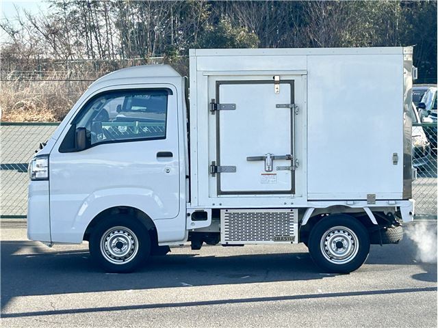 Daihatsu HIJET TRUCK 2022 6327030-7