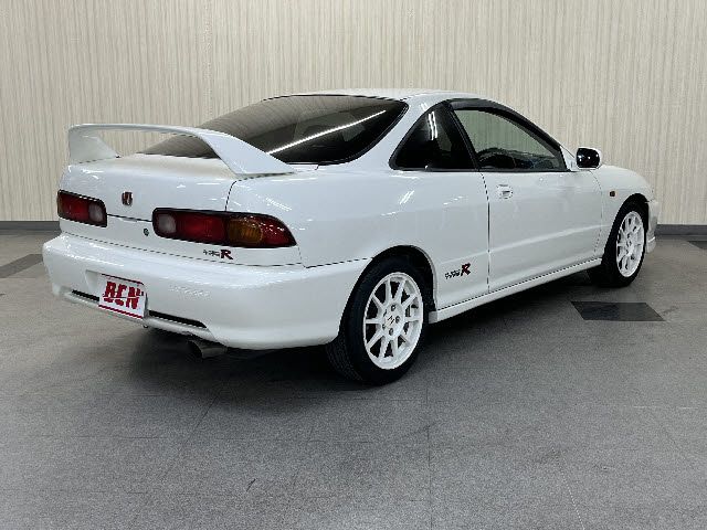 Honda INTEGRA 2000 6359939-1