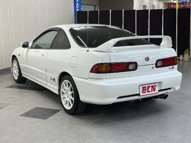 Honda INTEGRA 2000 6359939-8