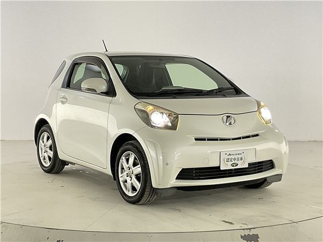 Toyota IQ 2013 6360107-8