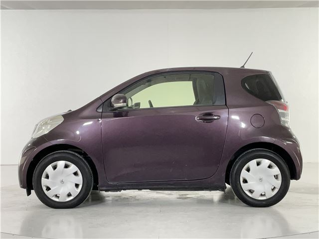 Toyota IQ 2012 6360182-5