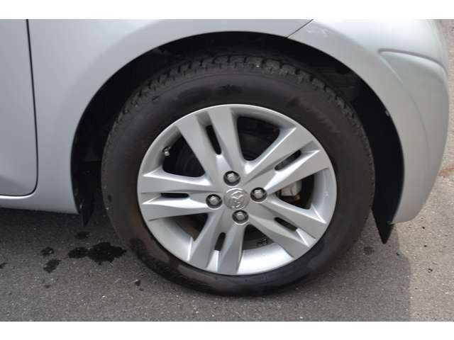 Toyota IQ 2012 6360229-10