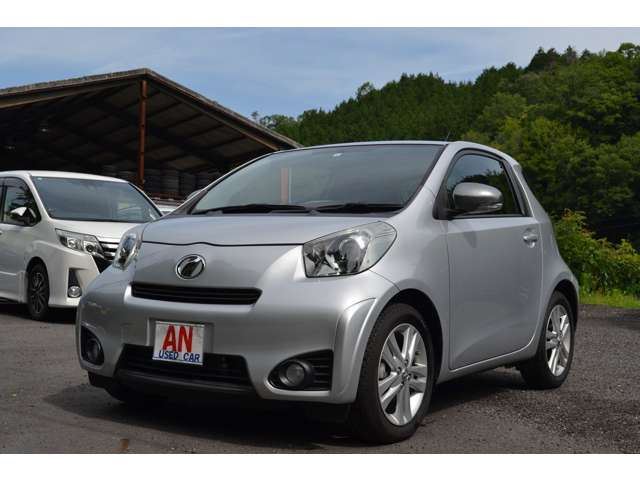 Toyota IQ 2012 6360229-4