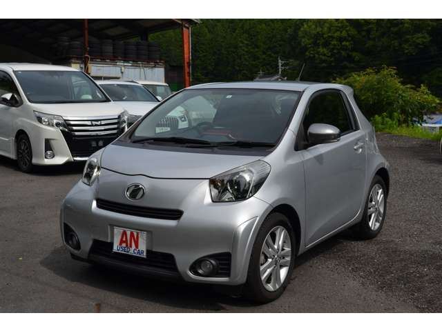 Toyota IQ 2012 6360229-5