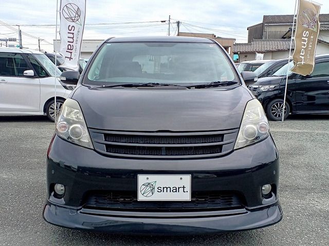 Toyota ISIS 2010 6361110-2