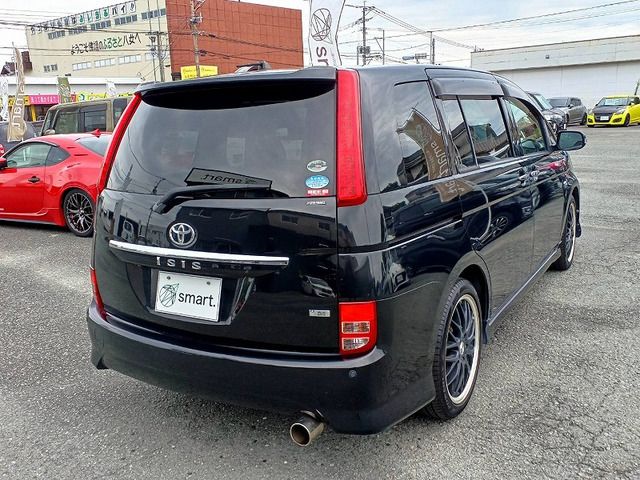 Toyota ISIS 2010 6361110-6