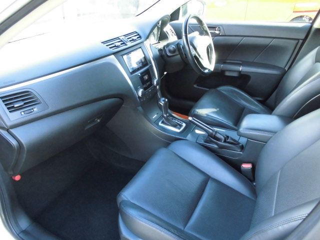 Suzuki KIZASHI 2015 6340470-10