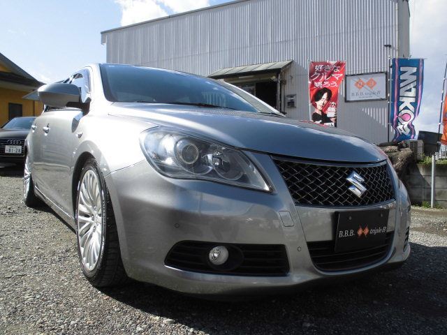 Suzuki KIZASHI 2015 6340470-5