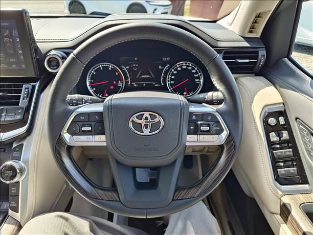 Toyota LAND CRUISER 2024 6367333-9