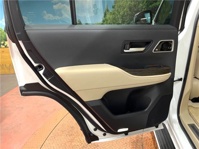 Toyota LAND CRUISER 2023 6368042-7