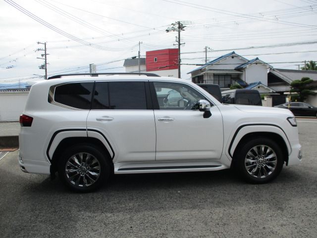 Toyota LAND CRUISER 2023 6368564-2