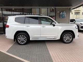 Toyota LAND CRUISER 2023 6368645-3