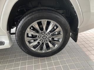 Toyota LAND CRUISER 2023 6368645-8