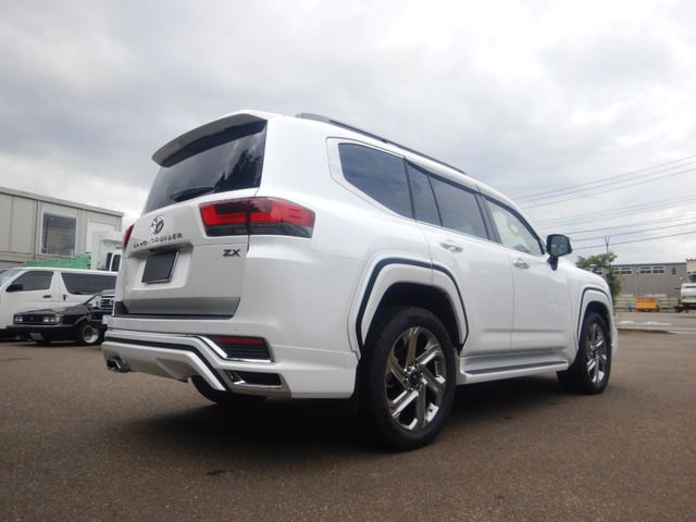 Toyota LAND CRUISER 2022 6368912-8