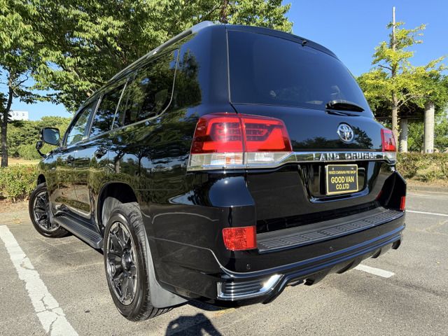 Toyota LAND CRUISER 2018 6369137-1