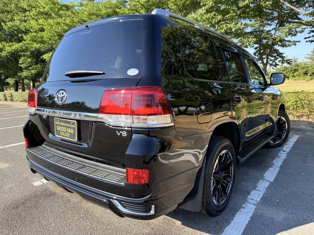 Toyota LAND CRUISER 2018 6369137-3