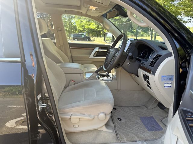 Toyota LAND CRUISER 2018 6369137-9