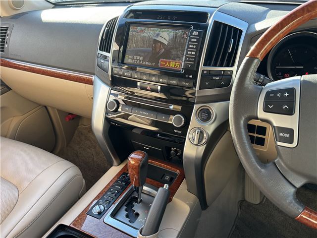 Toyota LAND CRUISER 2014 6369855-8