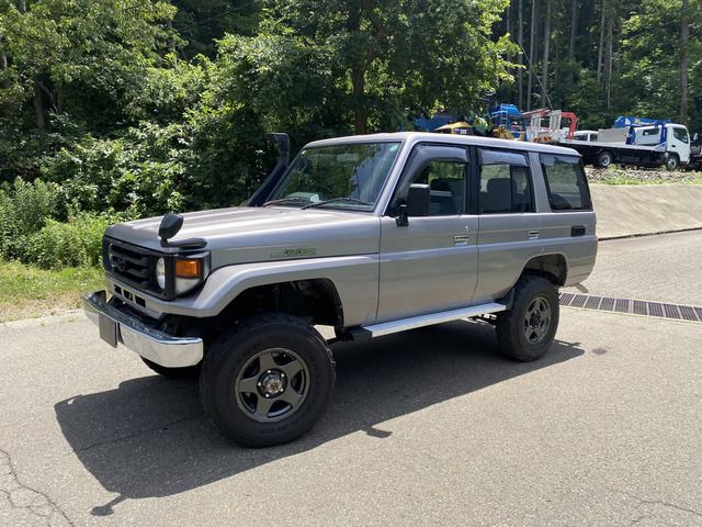 Toyota LAND CRUISER 2001 6371235-0