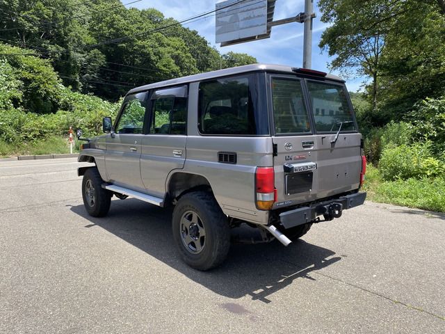 Toyota LAND CRUISER 2001 6371235-10