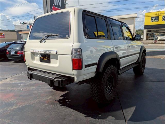 Toyota LAND CRUISER 1994 6372568-4