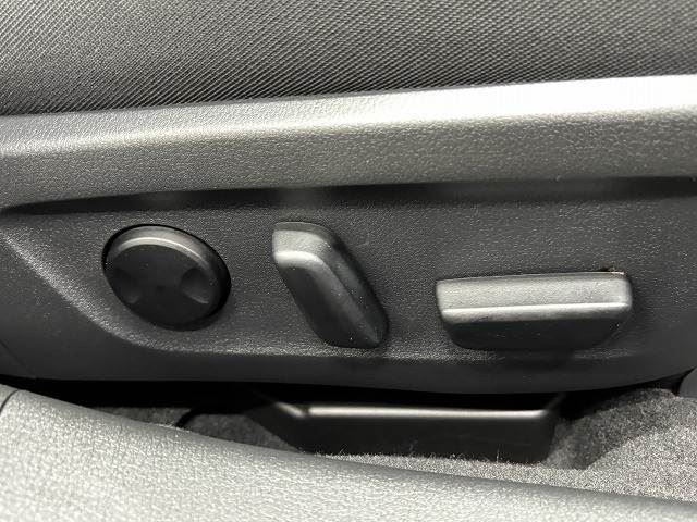 Mazda MAZDA3 2025 6371059-10