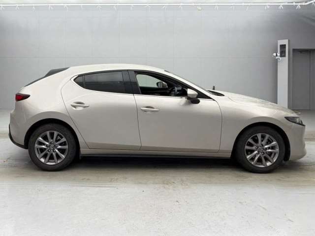 Mazda MAZDA3 2022 6372091-5