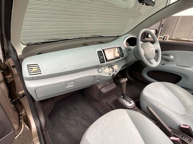 Nissan MICRA C+C 2009 6321890-10