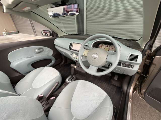 Nissan MICRA C+C 2009 6321890-9