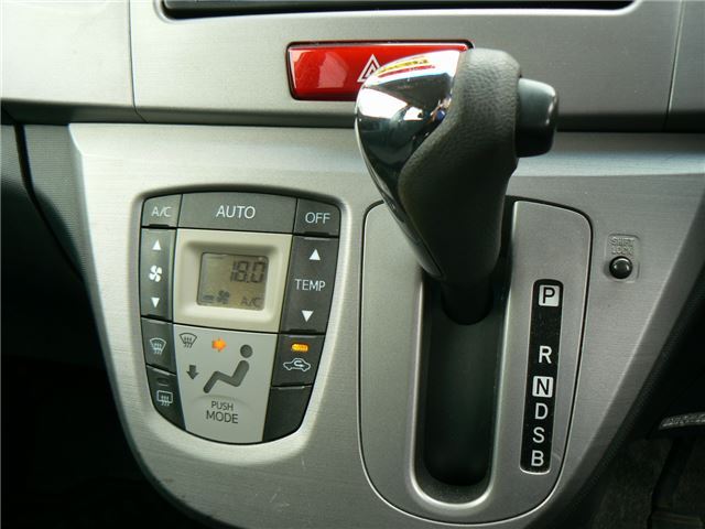 Daihatsu MOVE CUSTOM 2011 6366204-8
