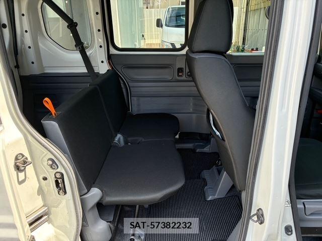 Honda N-VAN 2020 6370871-10