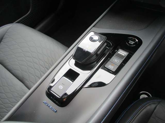 Nissan NOTE 2025 6328279-8