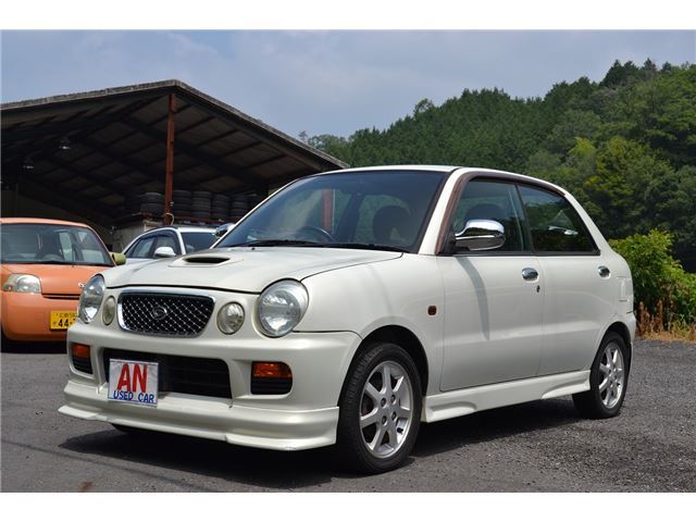Daihatsu OPTI 2001 6367181-3