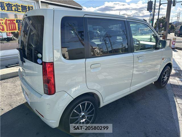 Nissan OTTI 2010 6332256-2