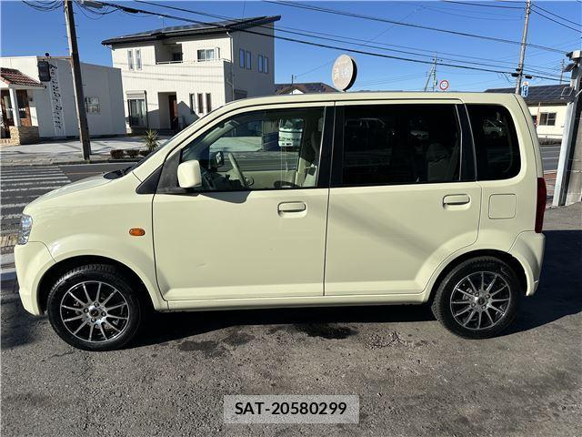 Nissan OTTI 2010 6332256-4