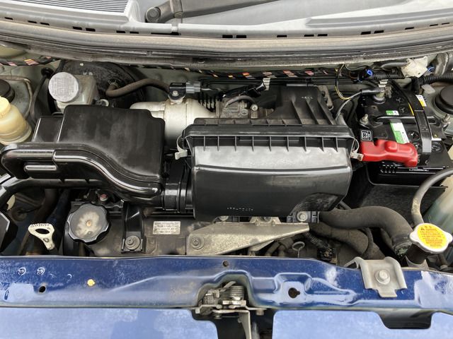 Nissan OTTI 2008 6332345-9