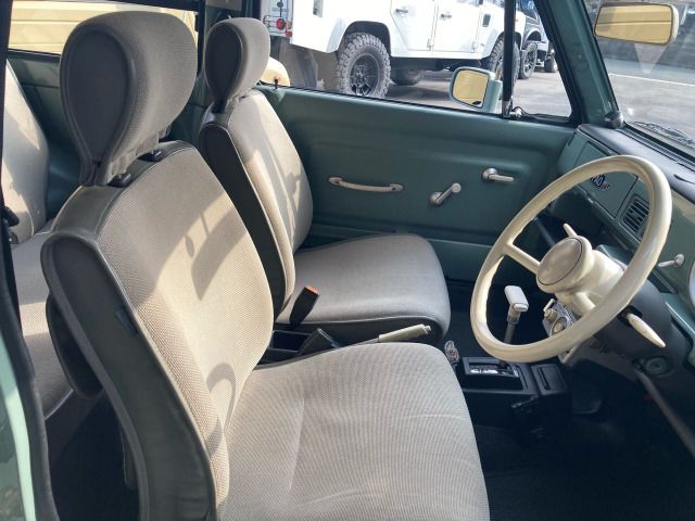 Nissan PAO 1990 6332619-2