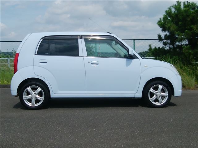 Nissan PINO 2007 6332844-5