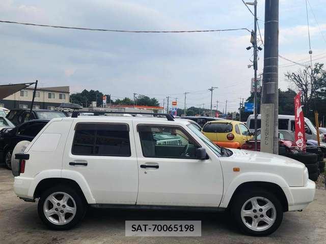 Nissan RASHEEN 1999 6334049-5