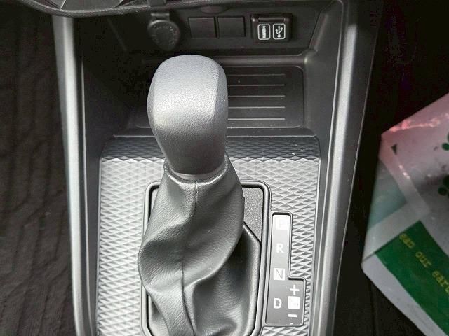 Daihatsu ROCKY 2024 6367445-8